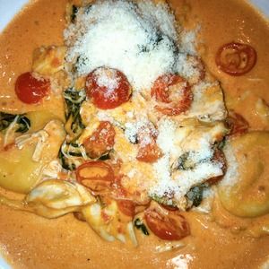 Meet your Posher, Regina